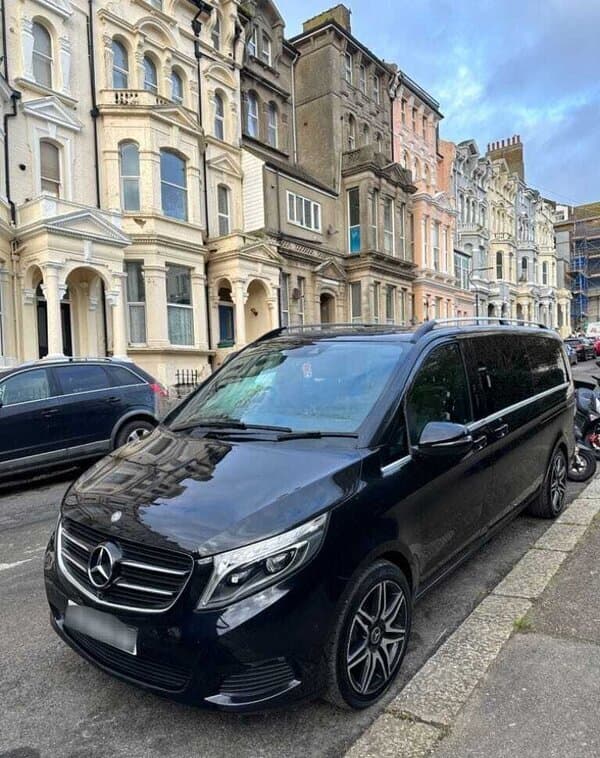 Mikroavtobus icarəsi Mercedes Viano 2017