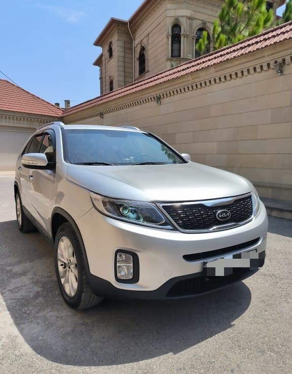 Kia Sorento, 2013 il, 220000 km, 2000 L