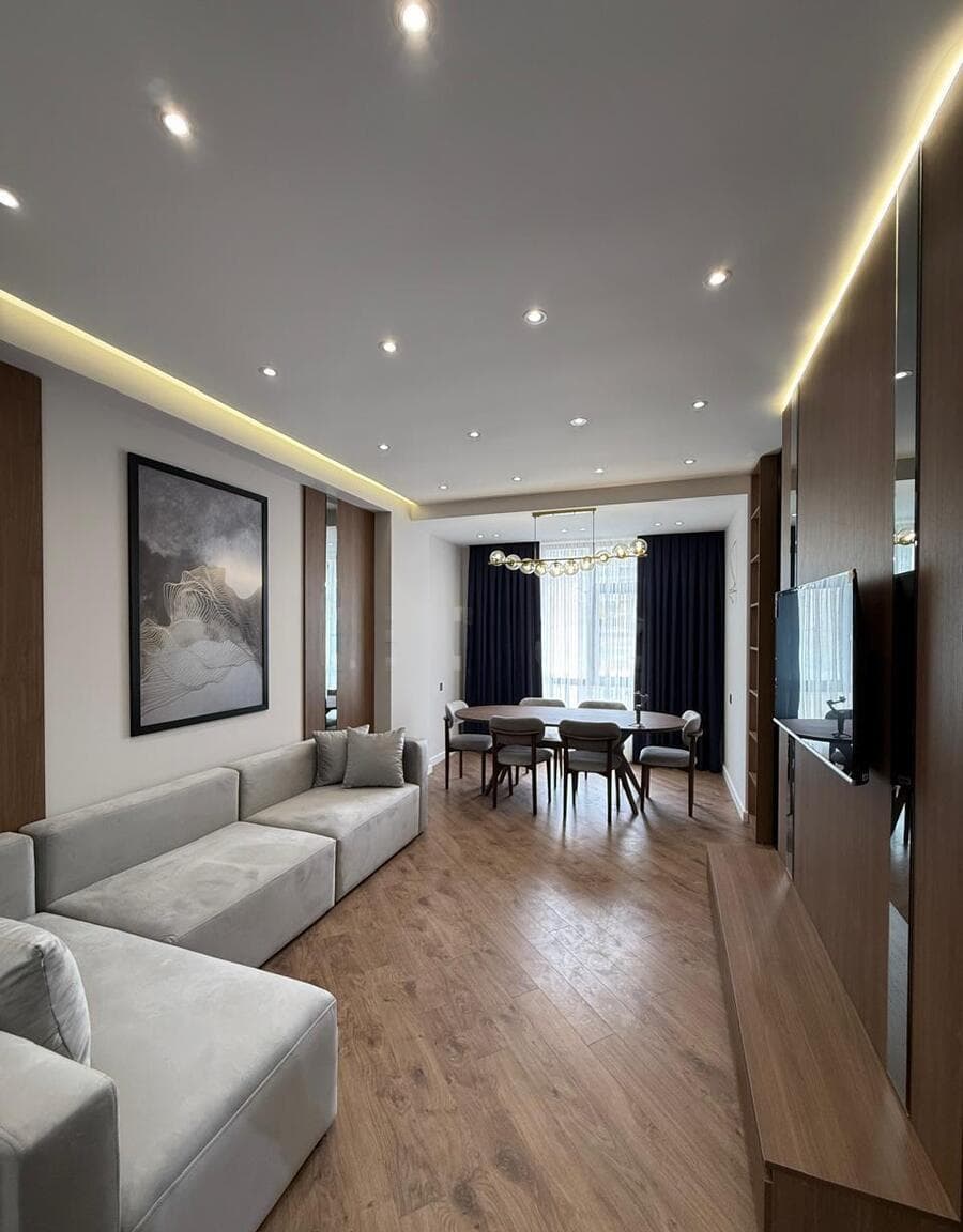 3 otaqlı mənzil 118 m² satılır
