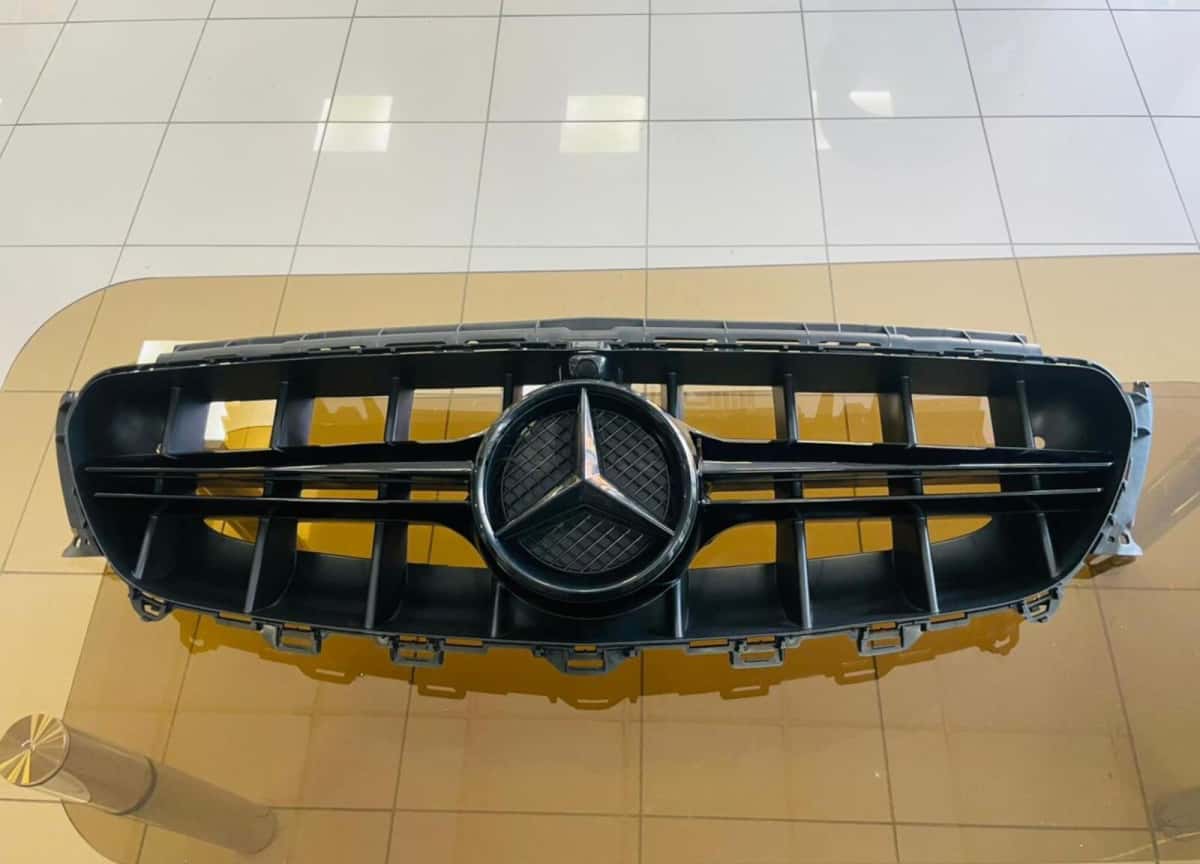 Radiator barmaqlığı Mercedes-Benz W213 E-Class 2016-2020 - Tenderyard