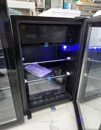 Soyuducu vitrin Bosch mini bar — şəkil 5