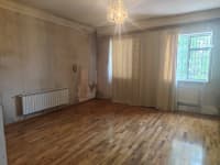 4 otaqlı həyət evi 200 m² satılır — şəkil 4