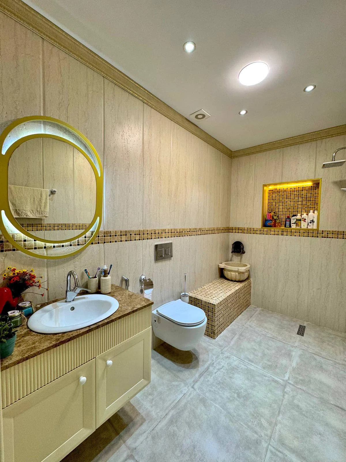 5 otaqlı bağ evi 405 m² satılır