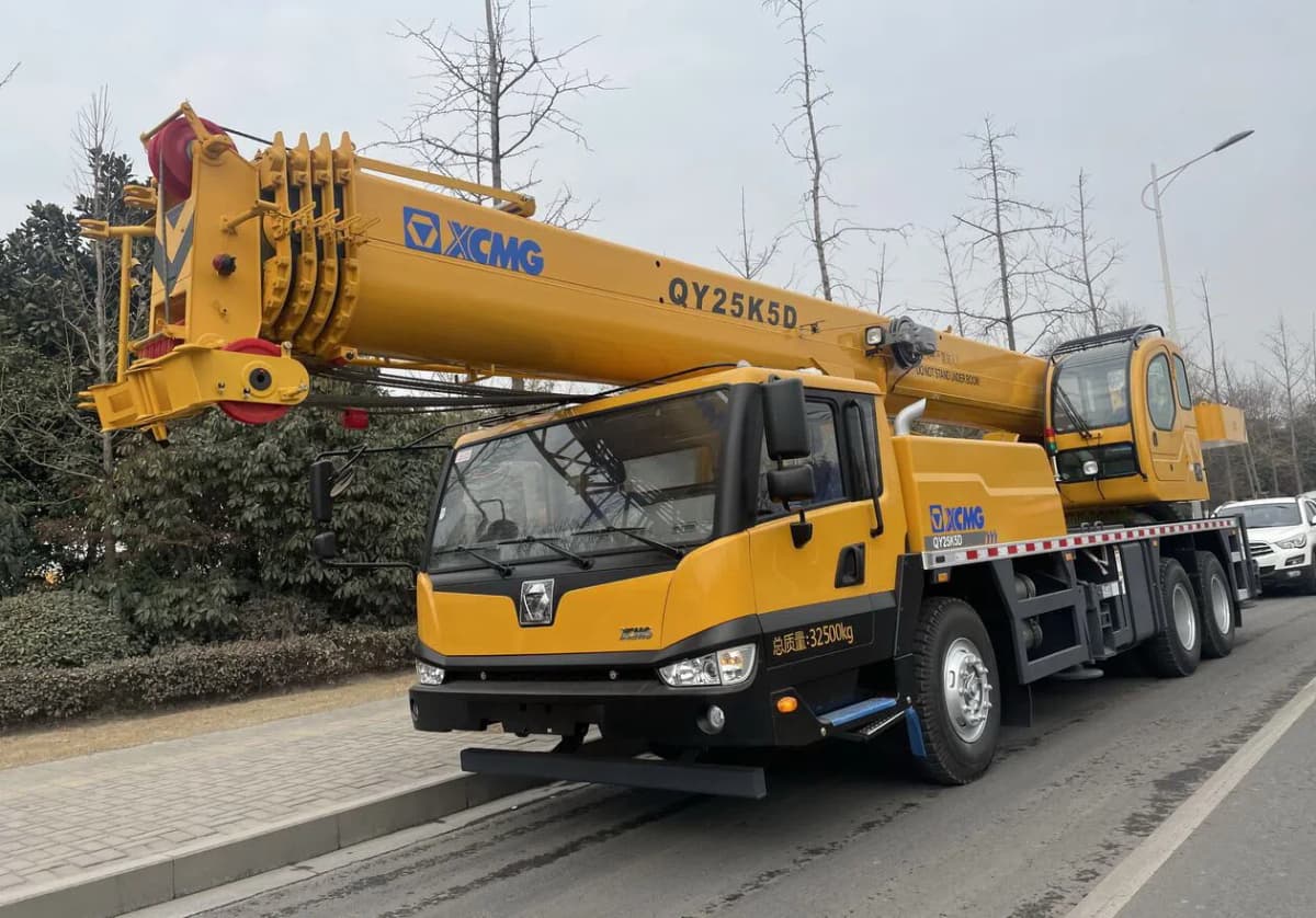 25 tonluq avtokran icarəsi
