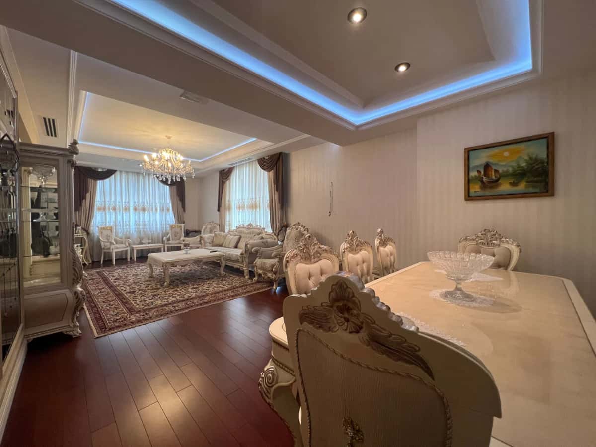 4 otaqlı mənzil 550 m² kirayə verilir - Tenderyard
