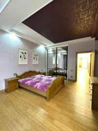 4 otaqlı mənzil 180 m² satılır — şəkil 16