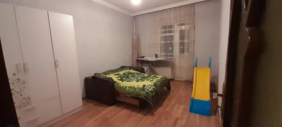3 otaqlı mənzil 80 m² satılır