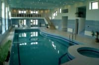 4 ulduzlu otel satılır — şəkil 10