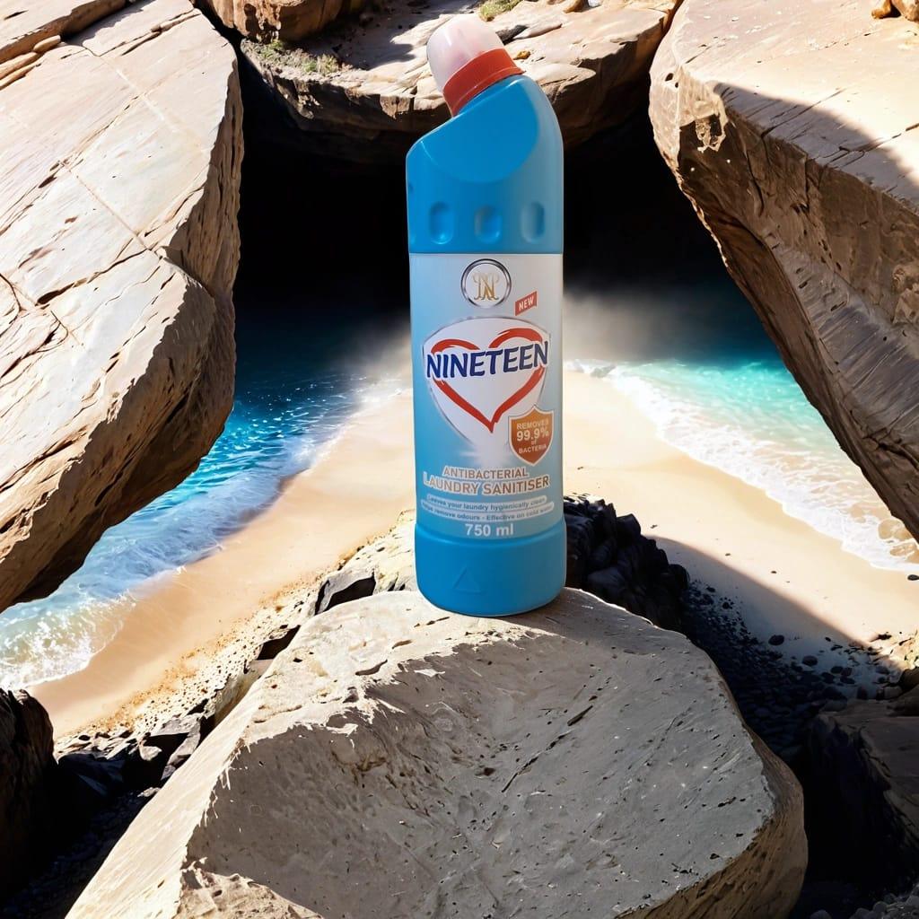 Nineteen Antibacterial Blue 750 ml