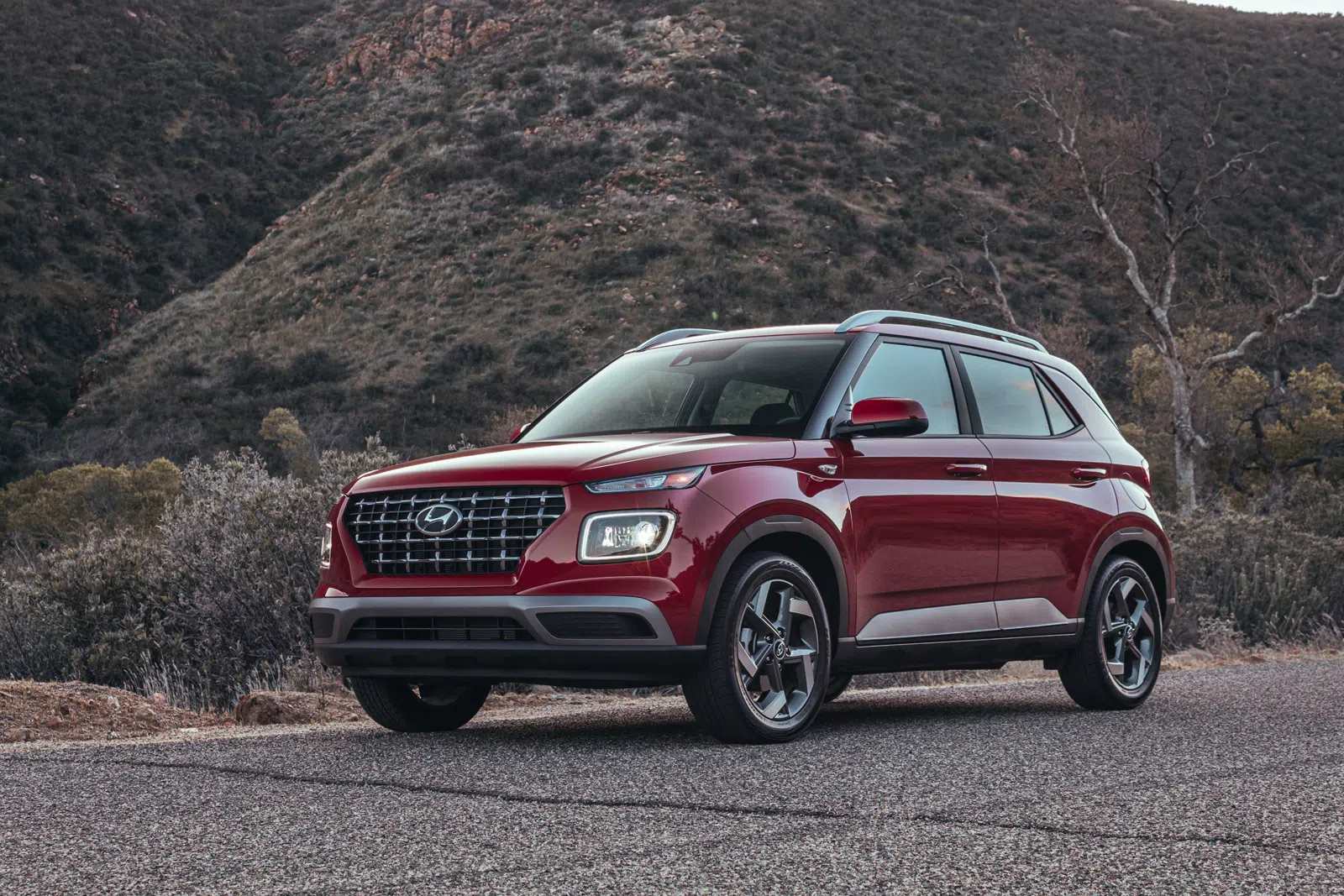 15-20 min arası 4x4 SUV avtomobil axtarıram.