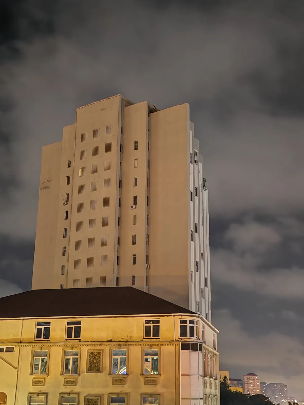 3 otaqlı mənzil 90 m² axtarılır - Tenderyard