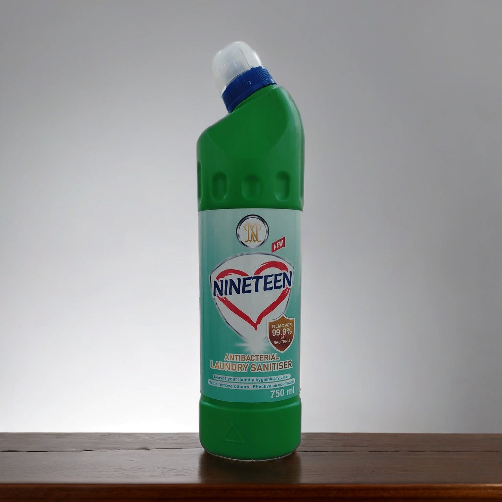 Nineteen Antibacterial Green 750 ml