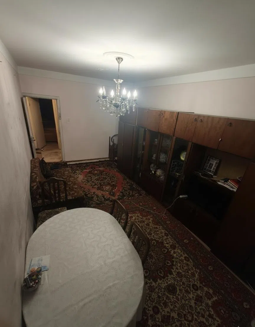 2 otaqlı mənzil 65 m² satılır