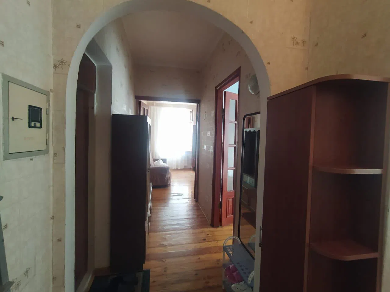 2 otaqlı mənzil 60 m² kirayə verilir — şəkil 12