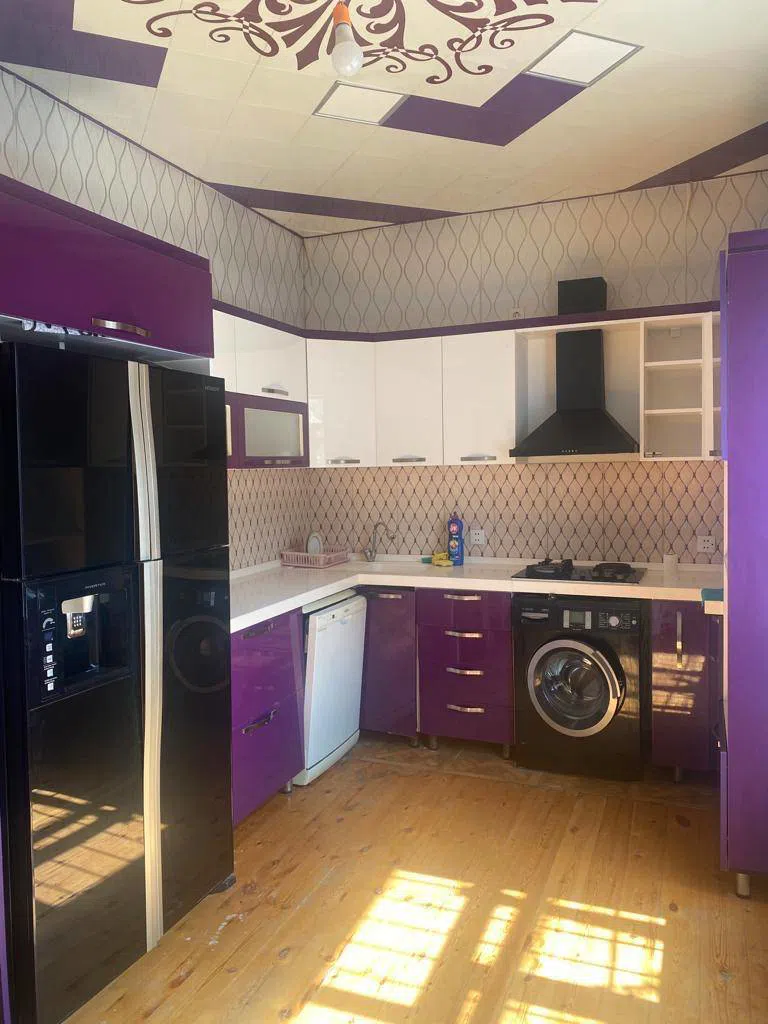 4 otaqlı həyət evi 200 m² - 8 sot torpaq sahəsində satılır