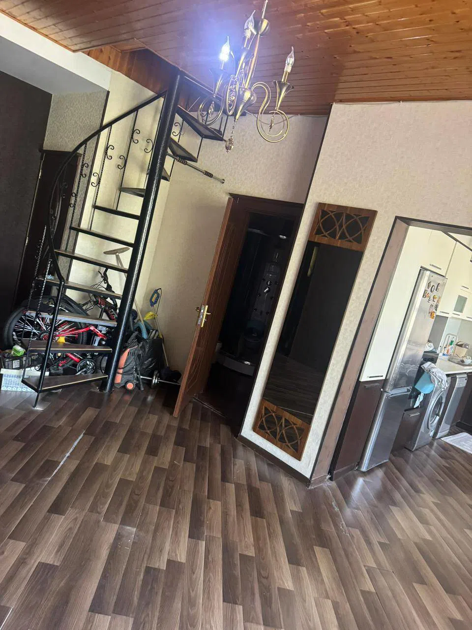 5 otaqlı bağ evi 360 m² 6 sot torpaq sahəsində satılır