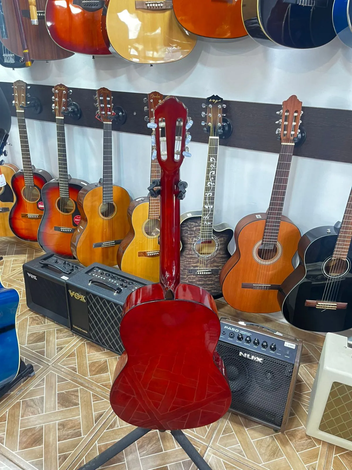 Barcelona Klassik Gitara: Musiqiyə İlk Addımınız! — şəkil 4
