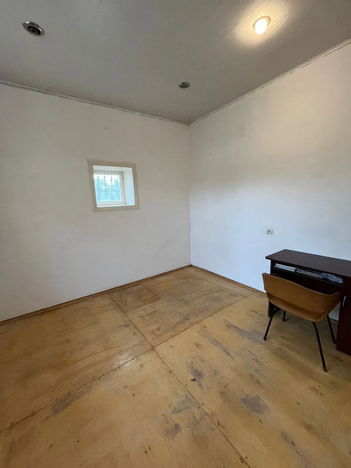 5-комнатный частный дом 120 м² - продается на участке 3 сотки - Tenderyard