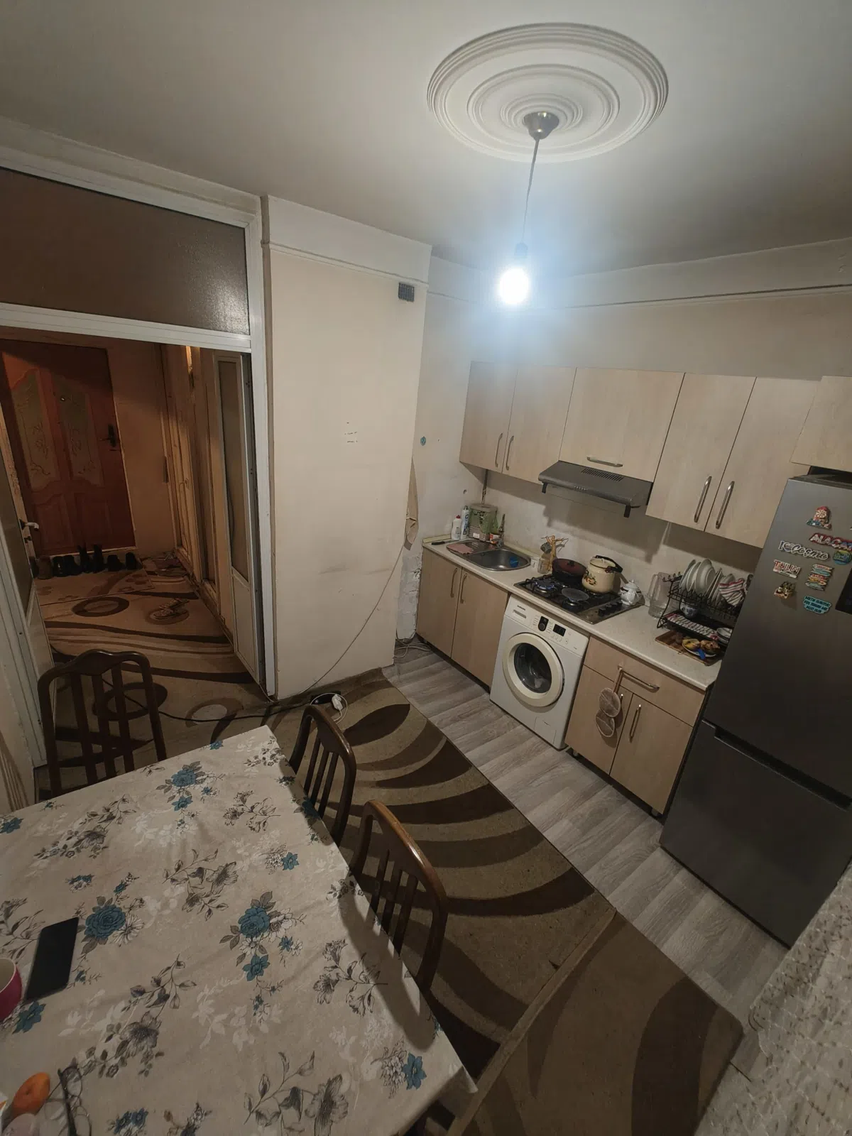 2 otaqlı mənzil 65 m² satılır