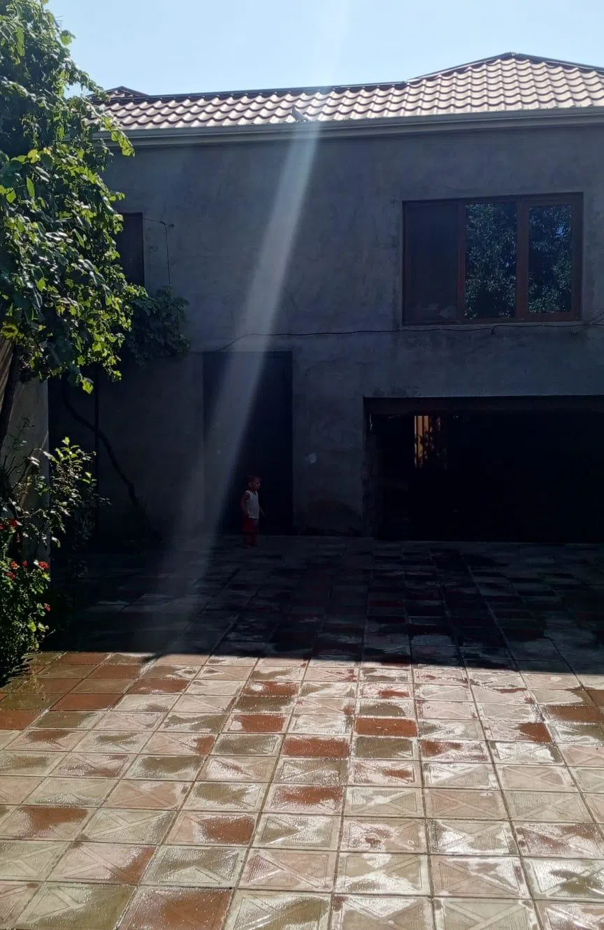 4 otaqlı həyət evi 275 m² - 6 sot torpaq sahəsində satılır - Tenderyard