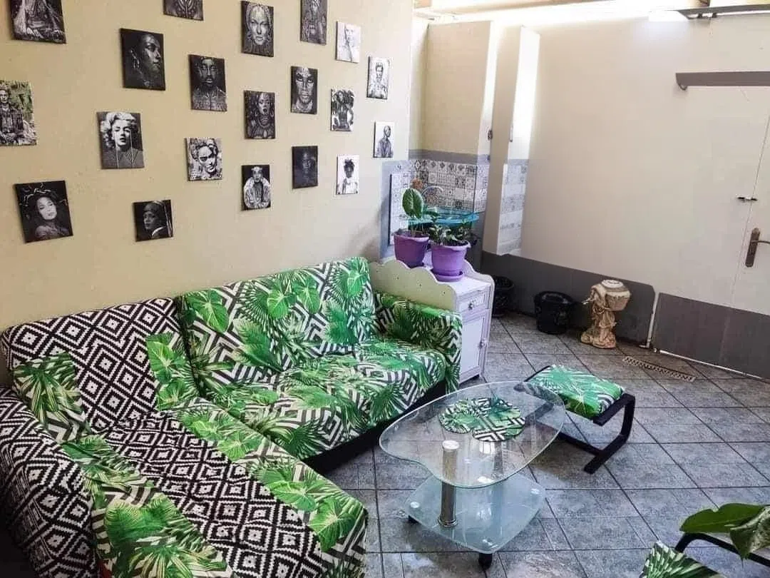 4 otaqlı həyət evi 100 m² - 0.7 sot torpaq sahəsində satılır