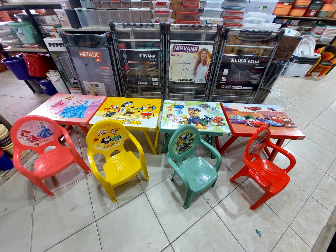 Children's furniture set Plastic material, Light orange color - Tenderyard