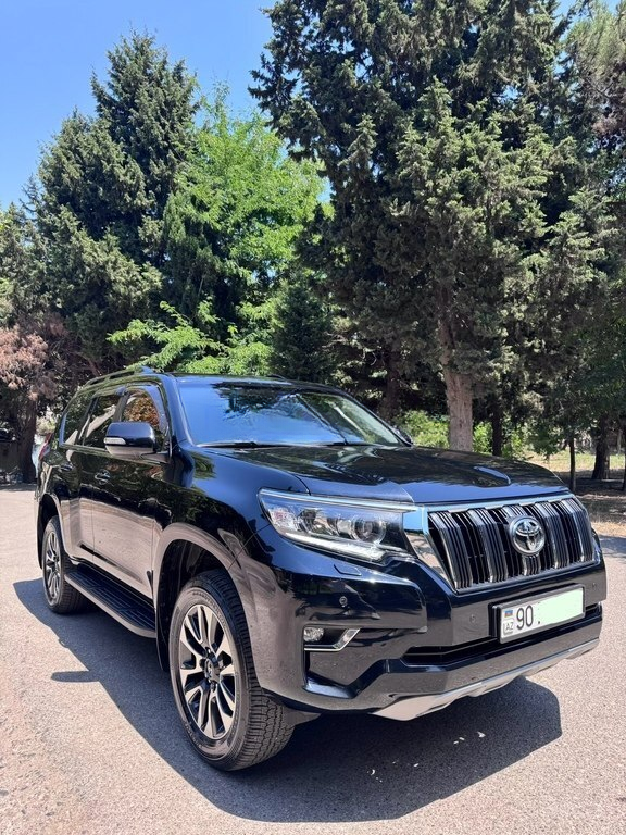 Toyota Land Cruiser Prado, 2021 il, 82000 km — şəkil 1
