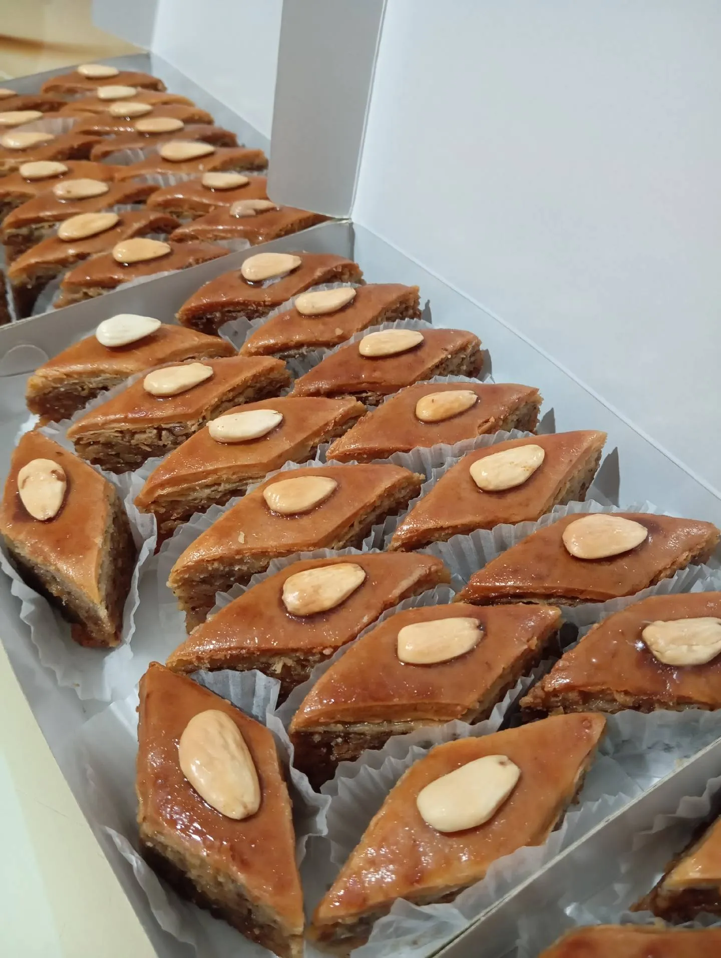 Bakı paxlavası