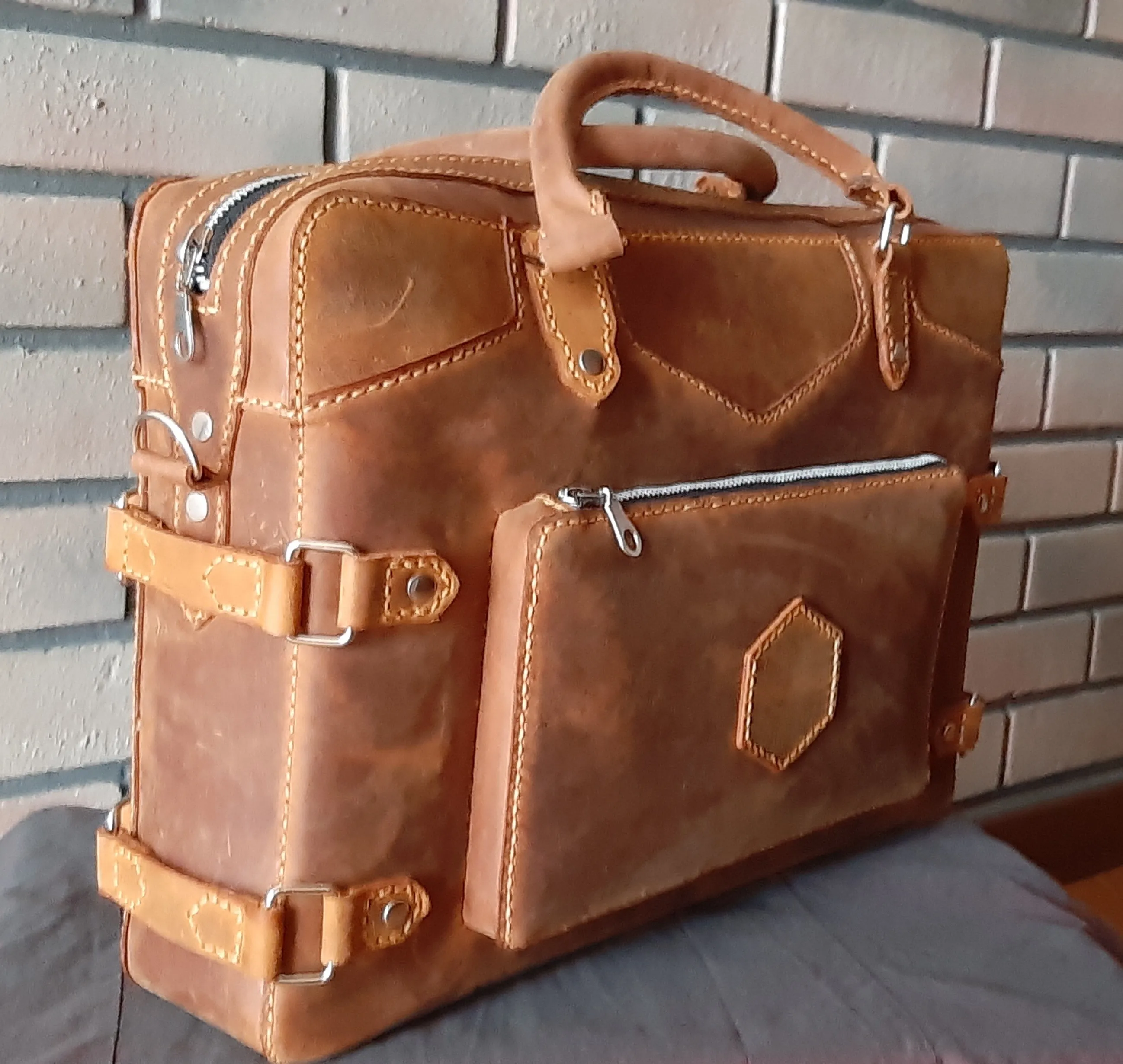 Laptop çantası Qəhvəyi rəng - Tenderyard