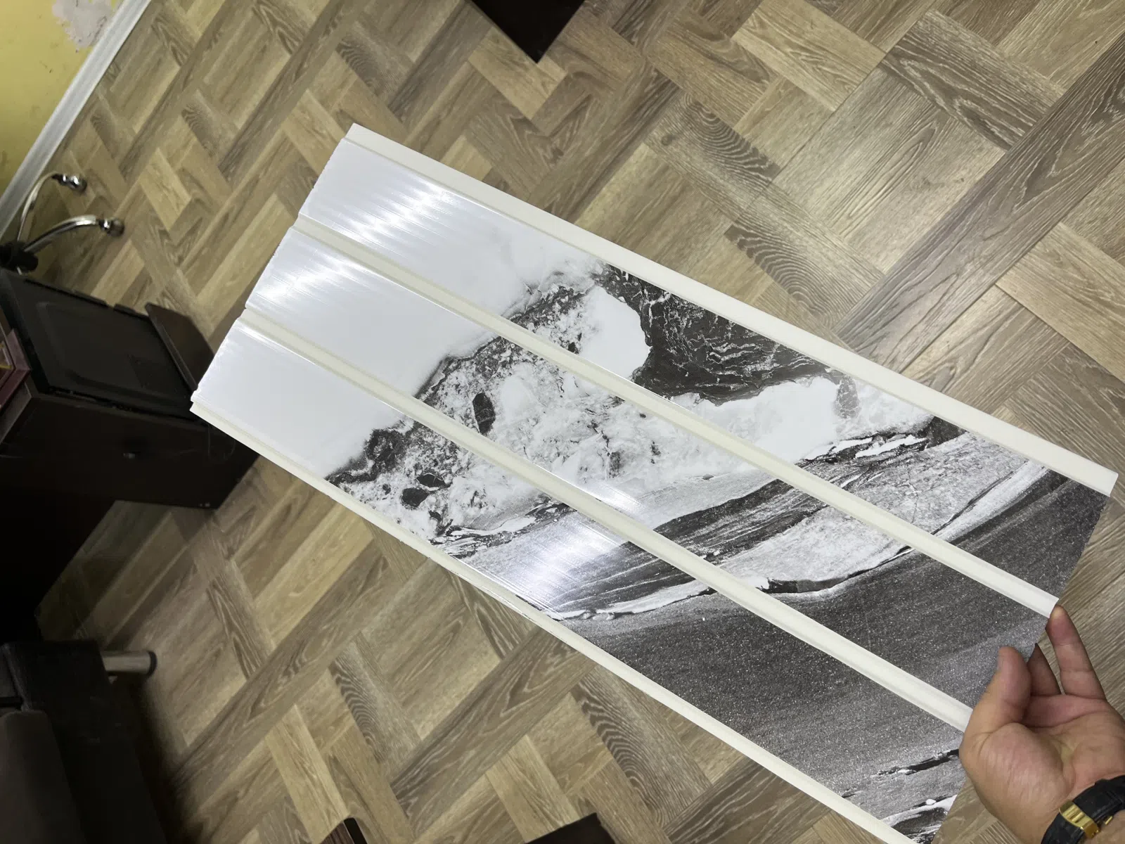 PVC lambirlər, ağ teksturalı və ağac effektli modellər — şəkil 10