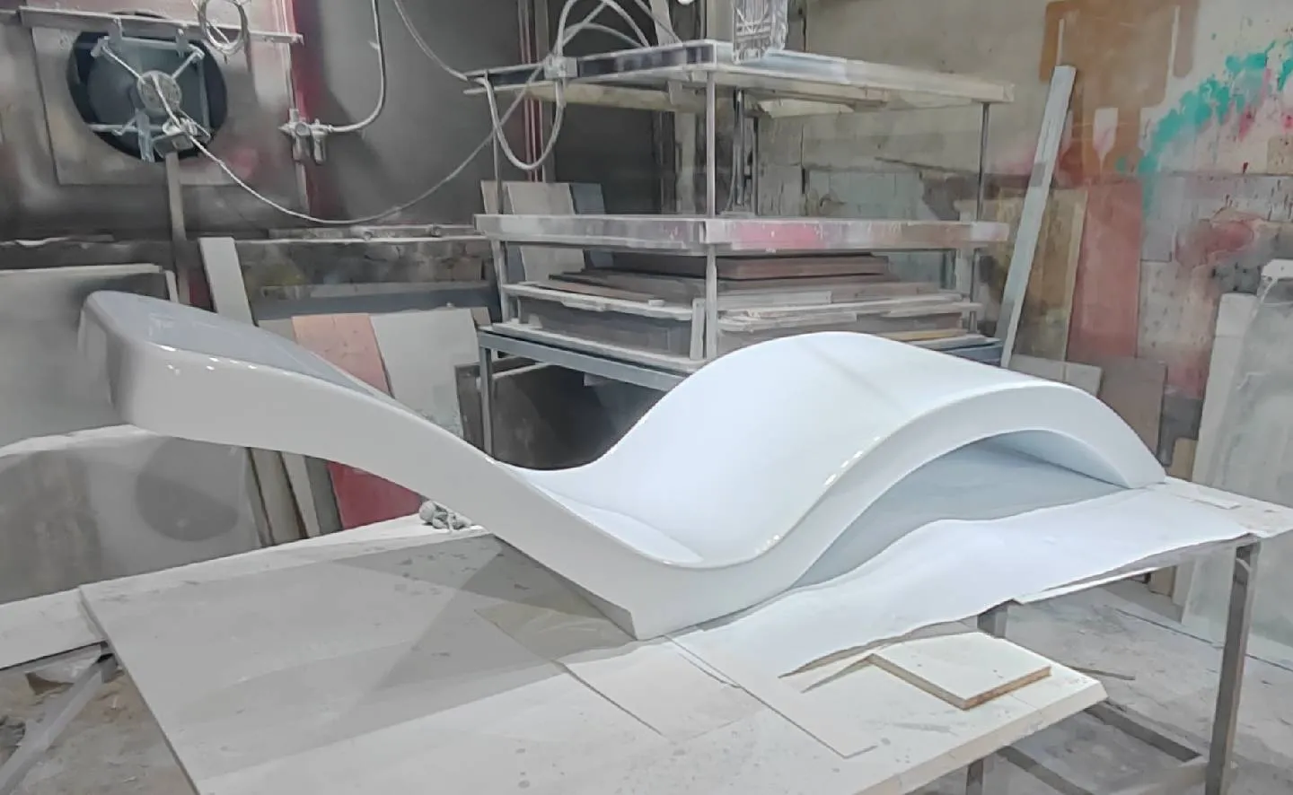 Sunbed, chaise longue - Tenderyard