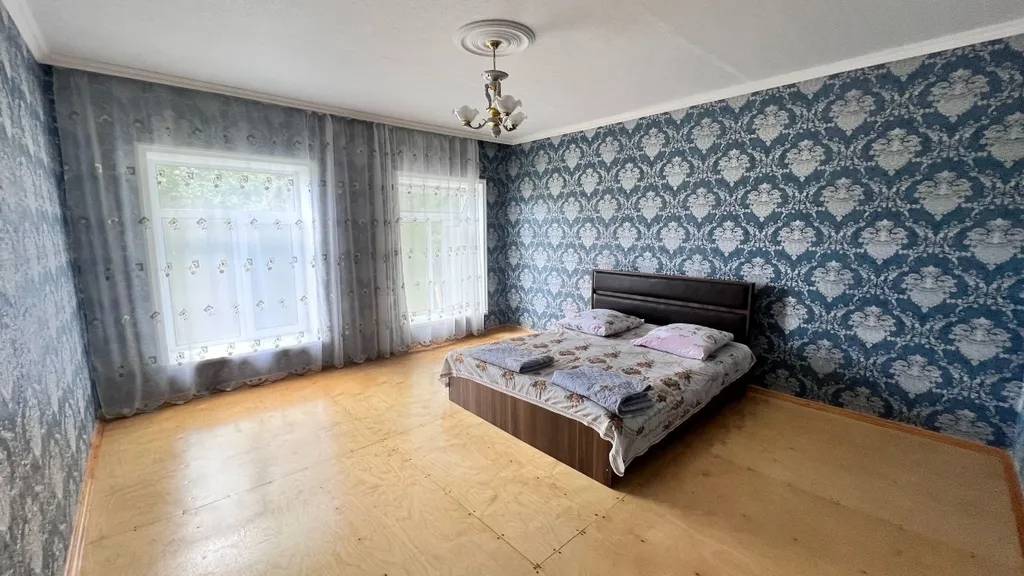 3 otaqlı bağ evi 50 m² 100 sot torpaq sahəsində günlük kirayə verilir — şəkil 6