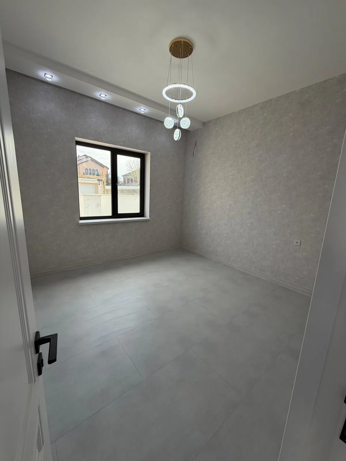 4 otaqlı bağ evi 150 m² 5 sot torpaq sahəsində satılır — şəkil 11