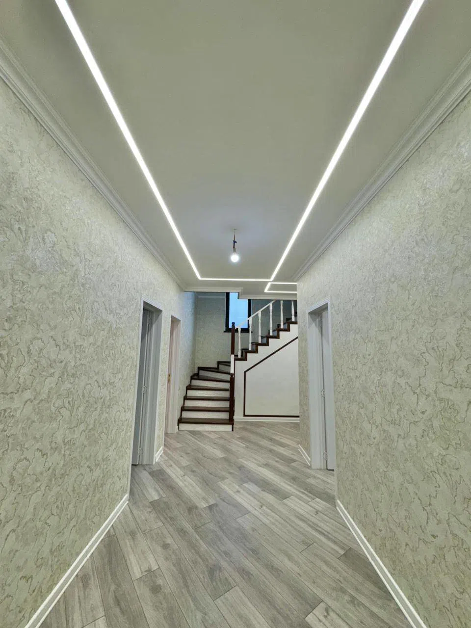 5 otaqlı həyət evi 200 m² - 4 sot torpaq sahəsində satılır