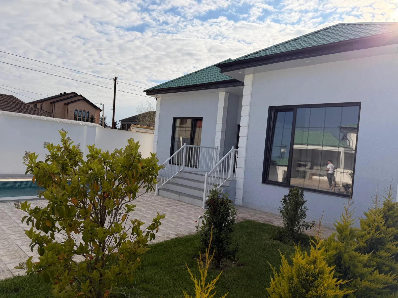 4 otaqlı bağ evi 150 m² 5 sot torpaq sahəsində satılır — şəkil 12