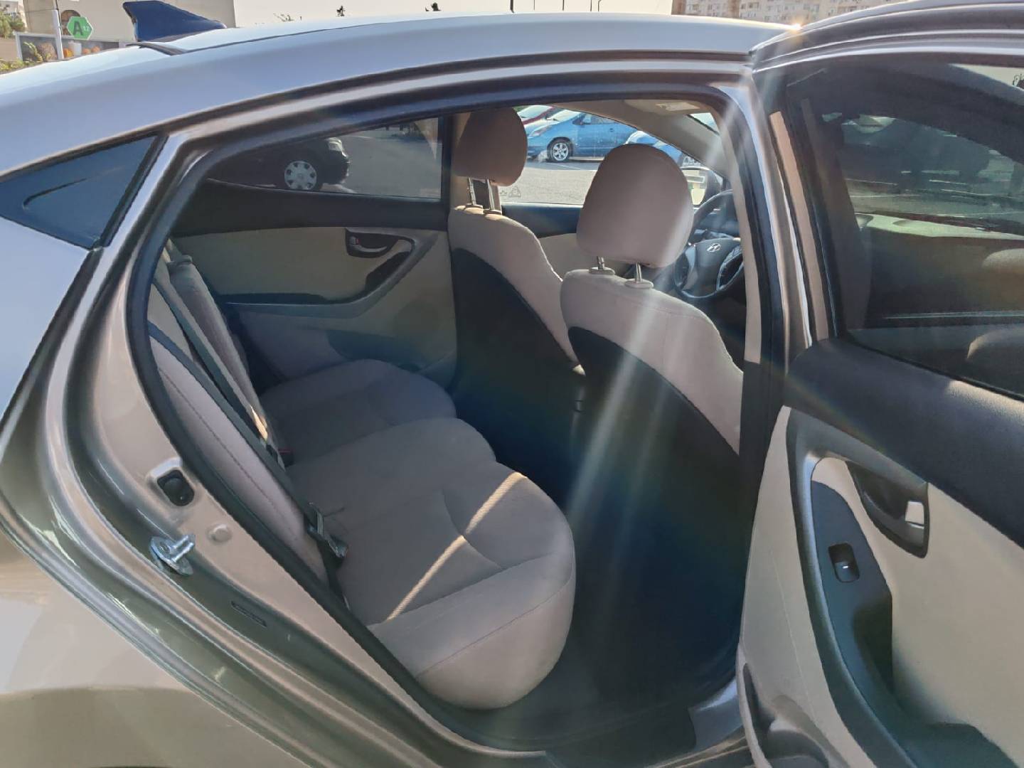 Hyundai Elantra, 2015 il, 259000 km — şəkil 12