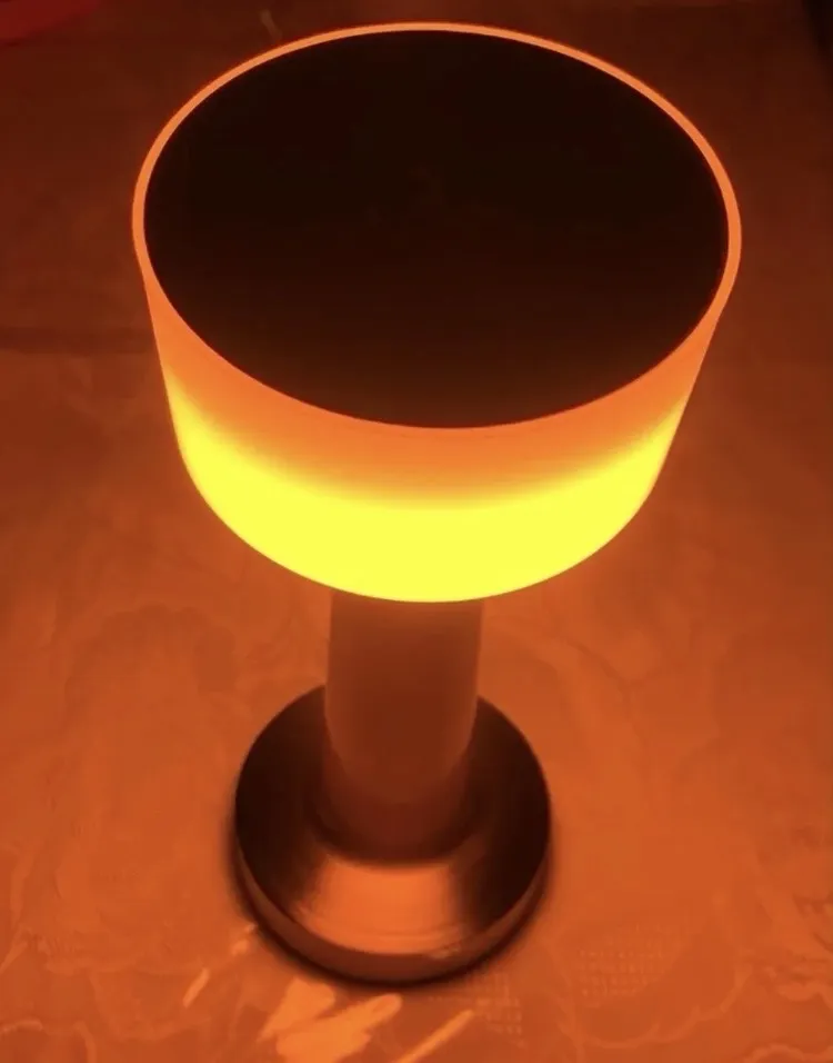 LED lampa, Qızılı rəng — şəkil 2