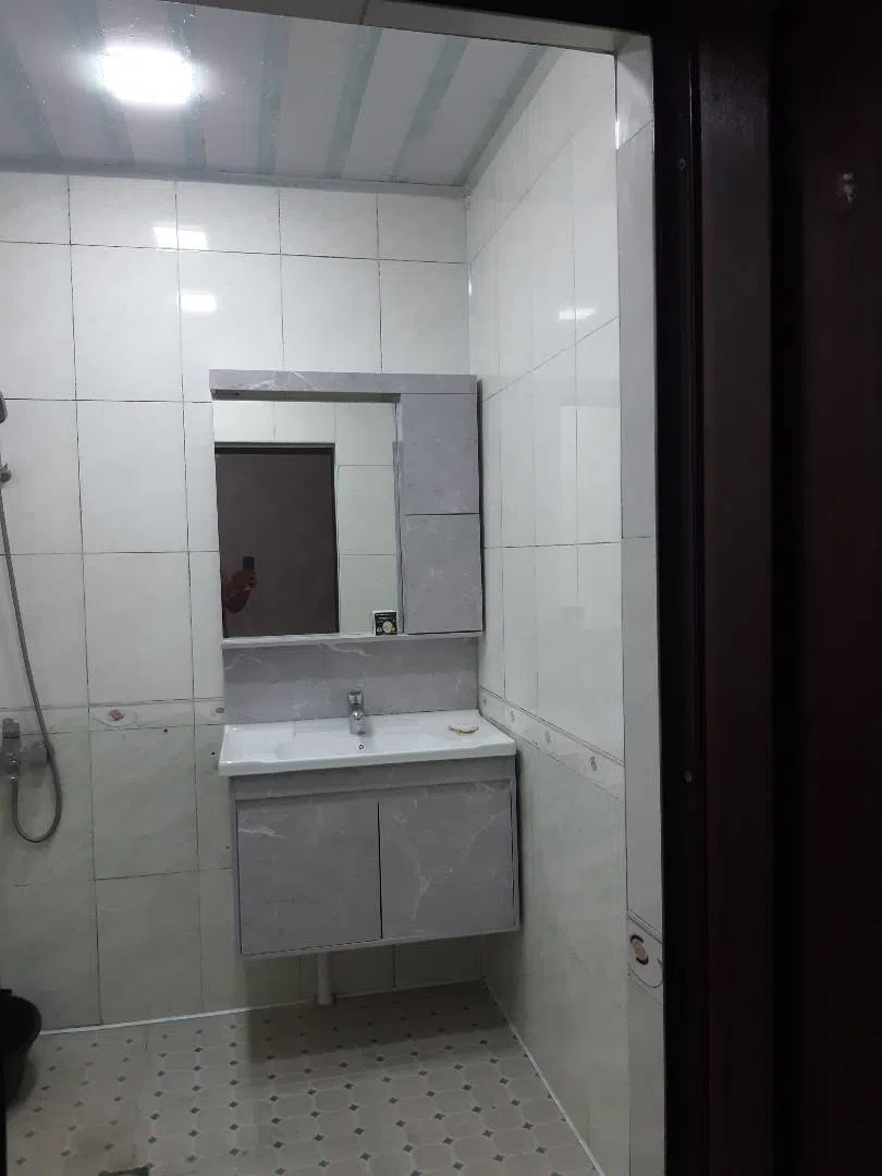 2 otaqlı mənzil 100 m² kirayə verilir — şəkil 7