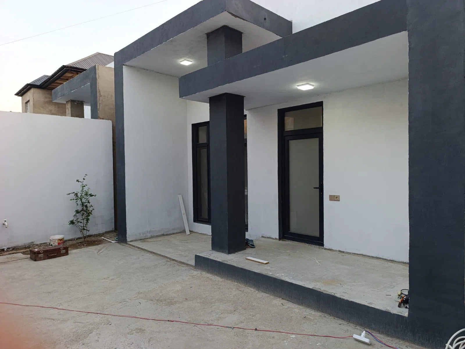4 otaqlı həyət evi 65 m² satılır — şəkil 1