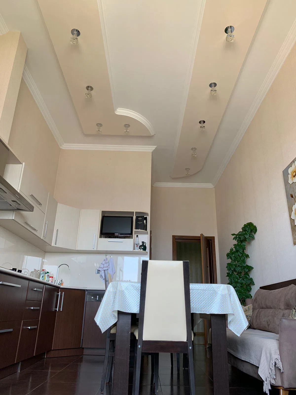 4 otaqlı mənzil 200 m² satılır — şəkil 10