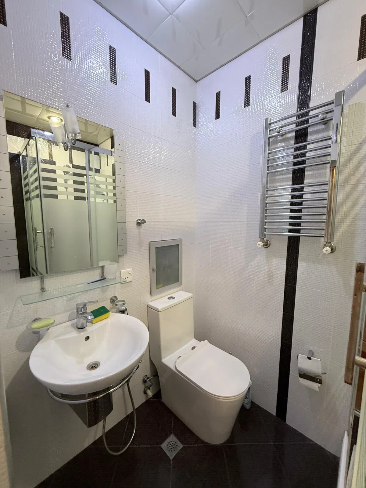 3 otaqlı mənzil 130 m² satılır — şəkil 8