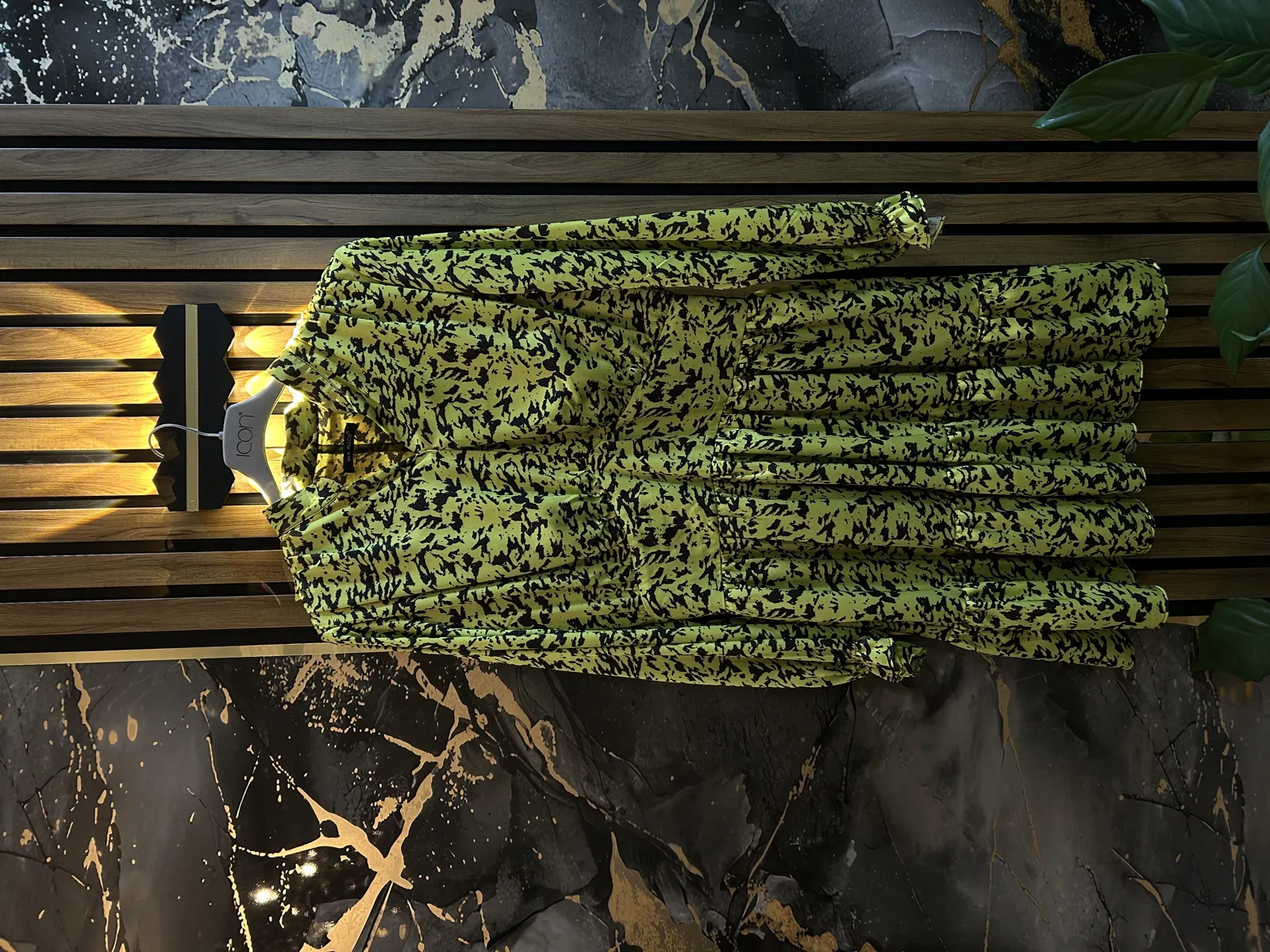 Qadın köynəyi, Açıq yaşıl rəng, M ölçü