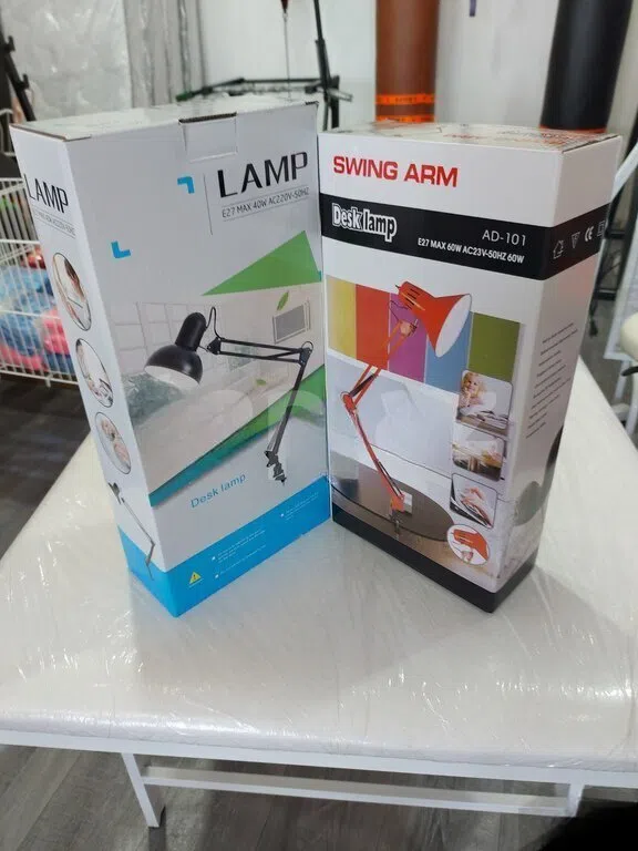 Masa lampası, Ağ rəng