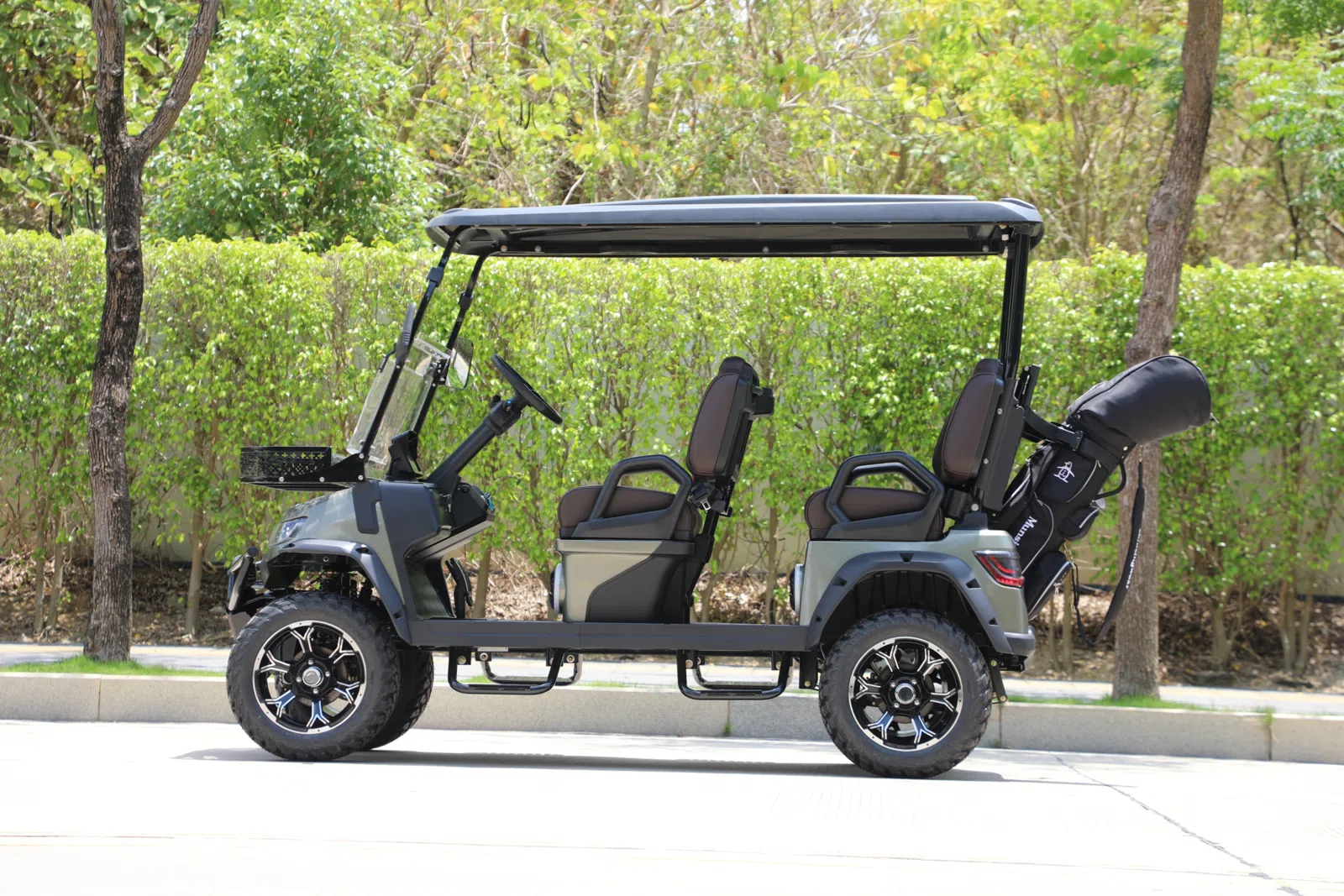 Premium 4-Seater Electric Golf Cart — şəkil 3