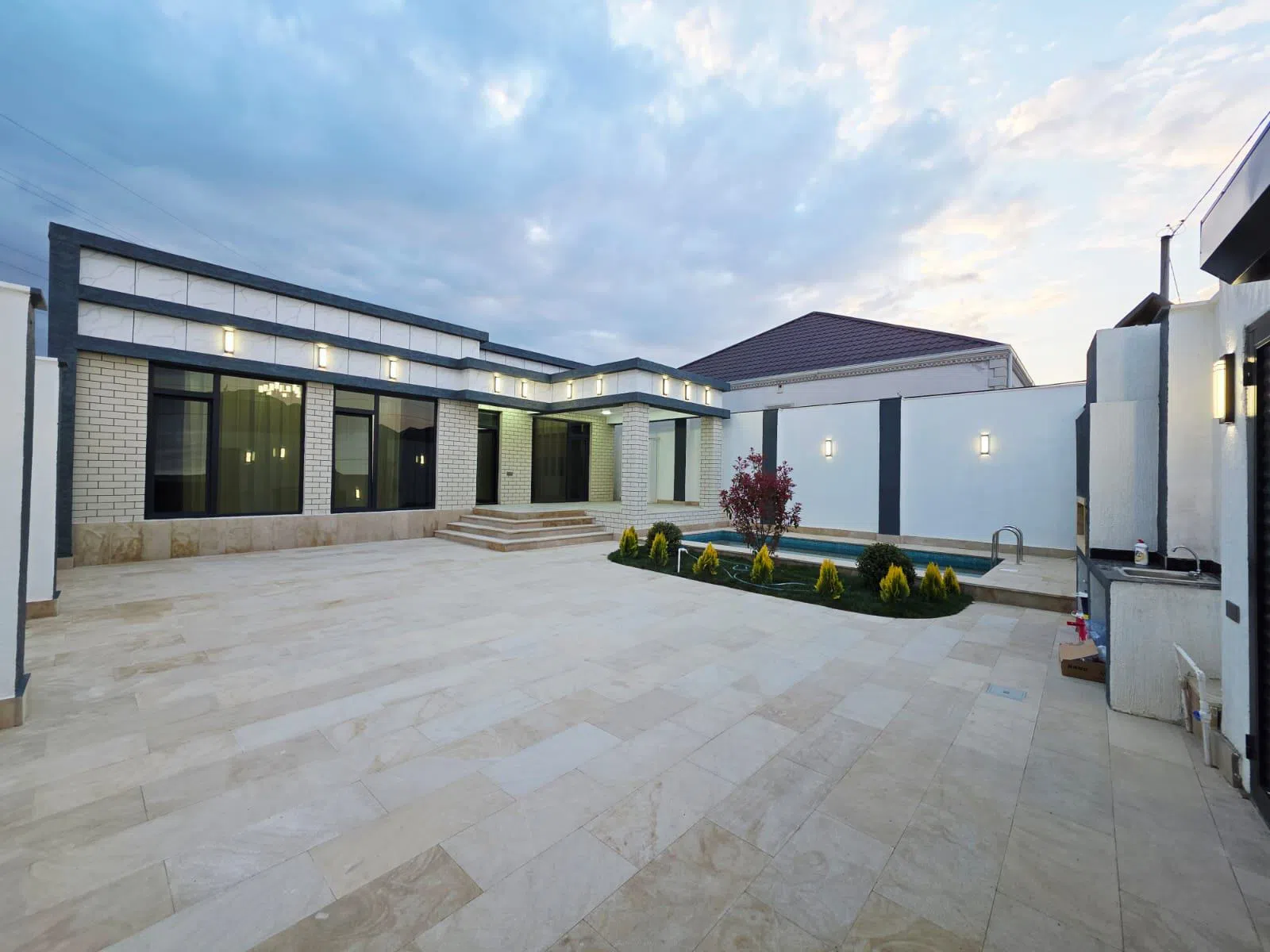 4 otaqlı villa 140 m² - 3.5 sot torpaq sahəsində satılır - Tenderyard
