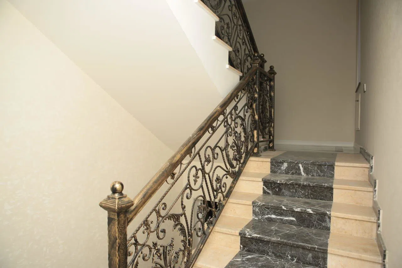 6 otaqlı villa 375 m² - 4.5 sot torpaq sahəsində satılır — şəkil 23