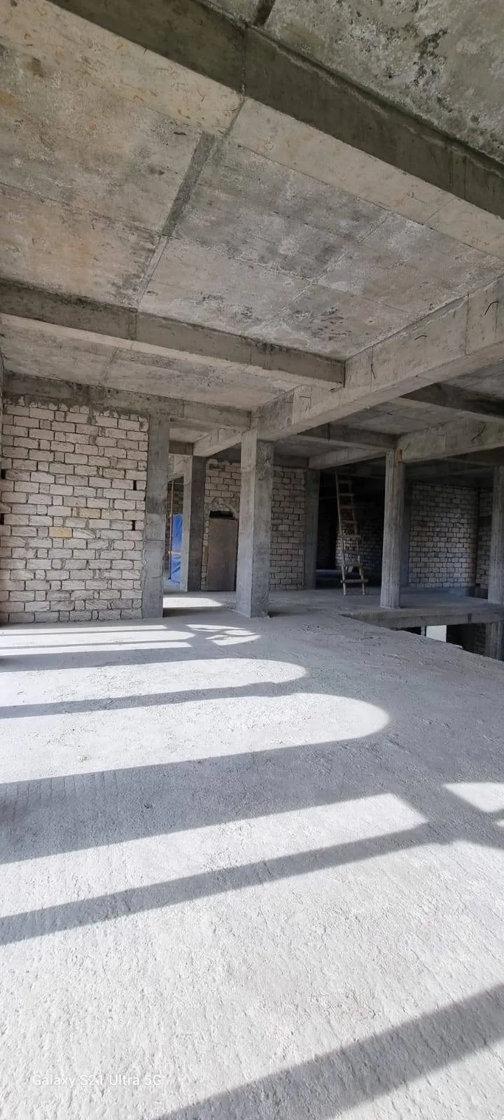 15 otaqlı villa 1500 m² - 32 sot torpaq sahəsində satılır — şəkil 18