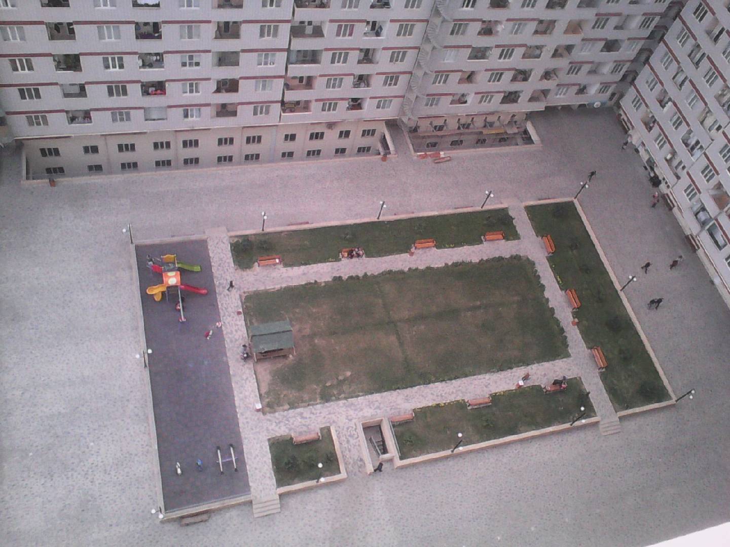 2 otaqlı mənzil 50 m² kirayə verilir — şəkil 9