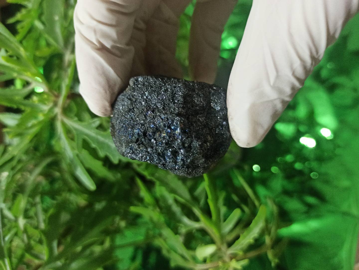 Magnetite daşı💎 — şəkil 8