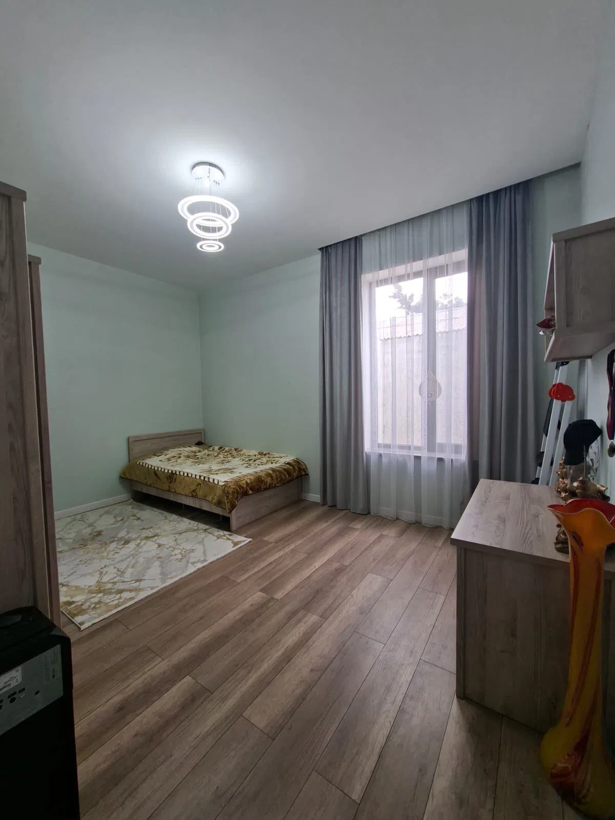 4 otaqlı bağ evi 140 m² 4 sot torpaq sahəsində satılır — şəkil 8